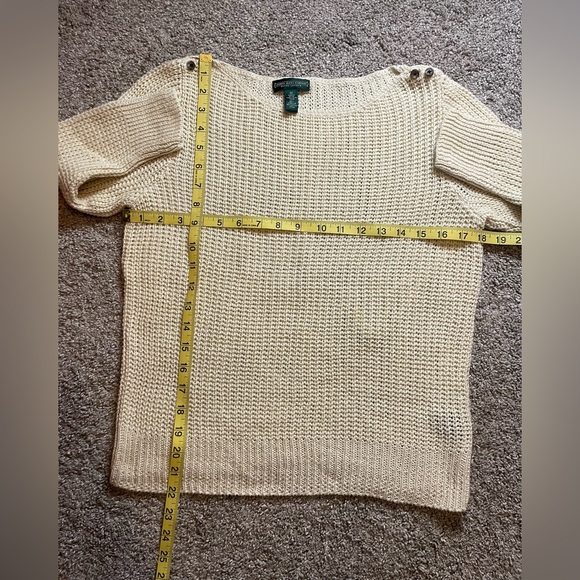 Lauren Jeans Co by Ralph Lauren - Cream Sweater. Size medium - Picture 8 of 8